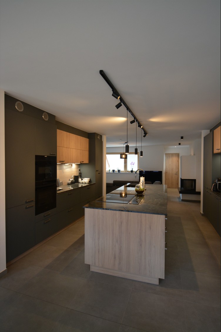 Perspective du bâtiment moderne à Luxembourg